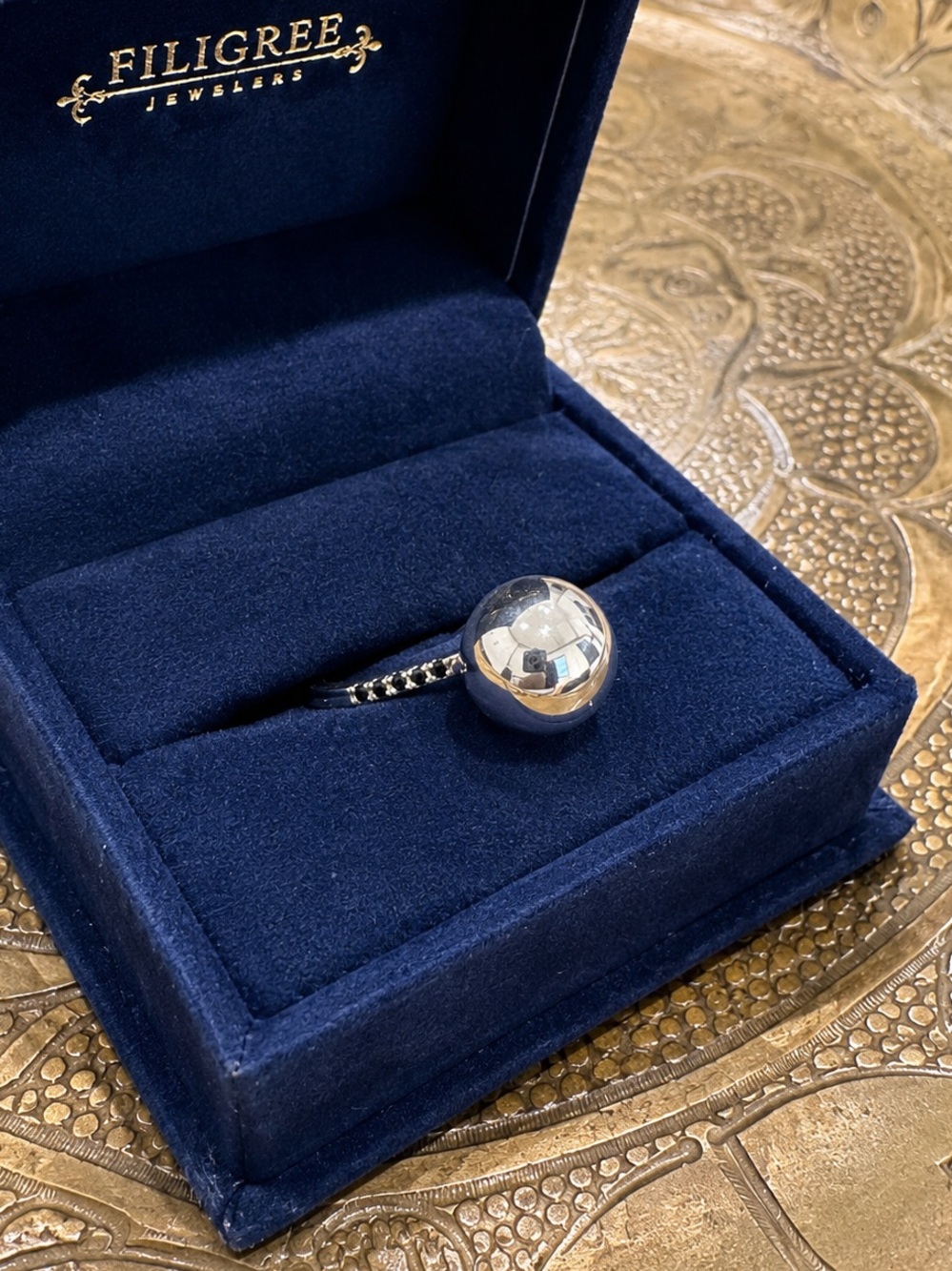 Emma Israelsson Globe Ball Sterling Silver Ring Black Stones Size 5.5